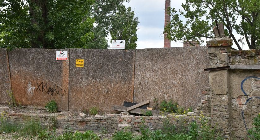 Gazownia warszawska na Woli.