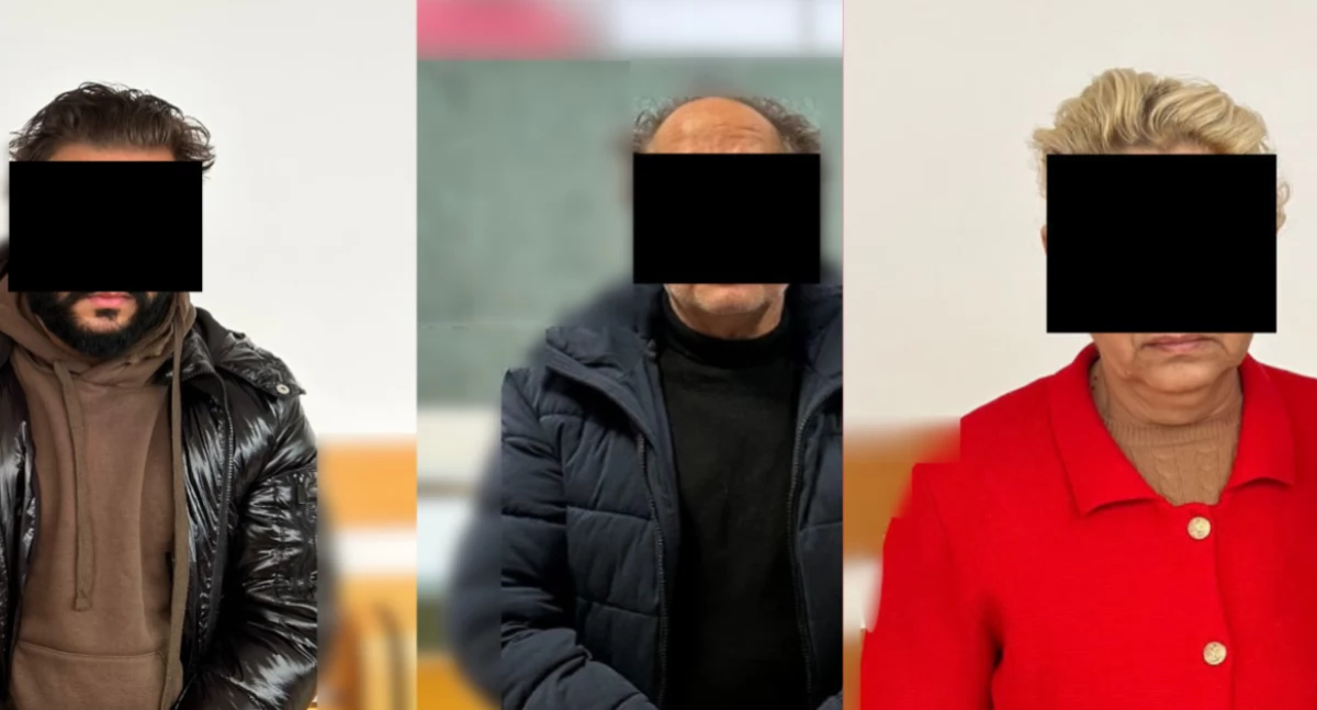 Bezpieczeństwo, LETNIA POLICJANTKA UMÓWIŁA KOŚCIELE Akcja Bemowie - zdjęcie, fotografia