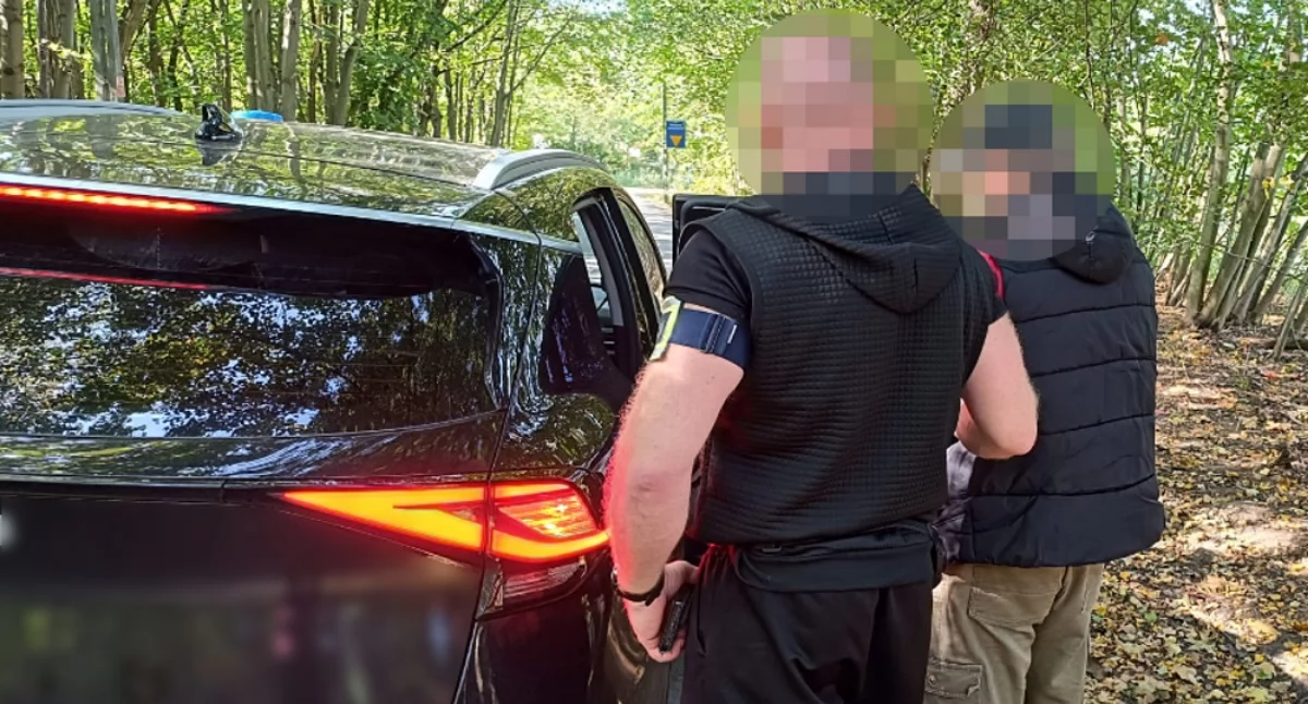 Bezpieczeństwo, Policjanci ZATRZYMALI poszukiwanego! - zdjęcie, fotografia