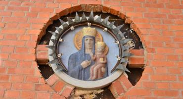 Symbol Woli wrócił po renowacji. Teraz w nowym miejscu
