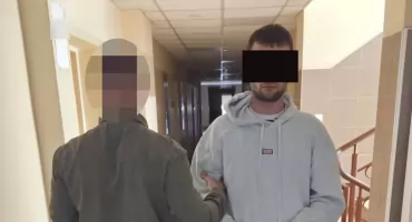 Białorusin wypłacał pieniądze z kodów blik. Akcja policjantów z Bemowa