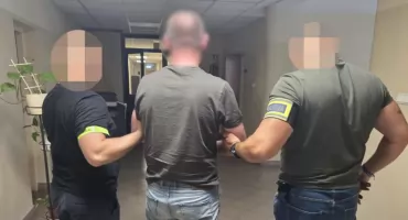 Poszukiwany w rękach wolskich kryminalnych. To w Ożarowie Mazowieckim