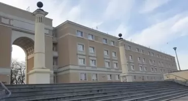 MURANÓW. OSIEDLE NA GRUZACH GETTA. Spacer na Woli