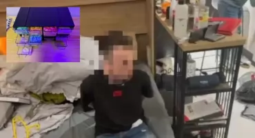 KOLOROWO I NIELEGALNIE. WPADLI DO MIESZKANIA na Woli